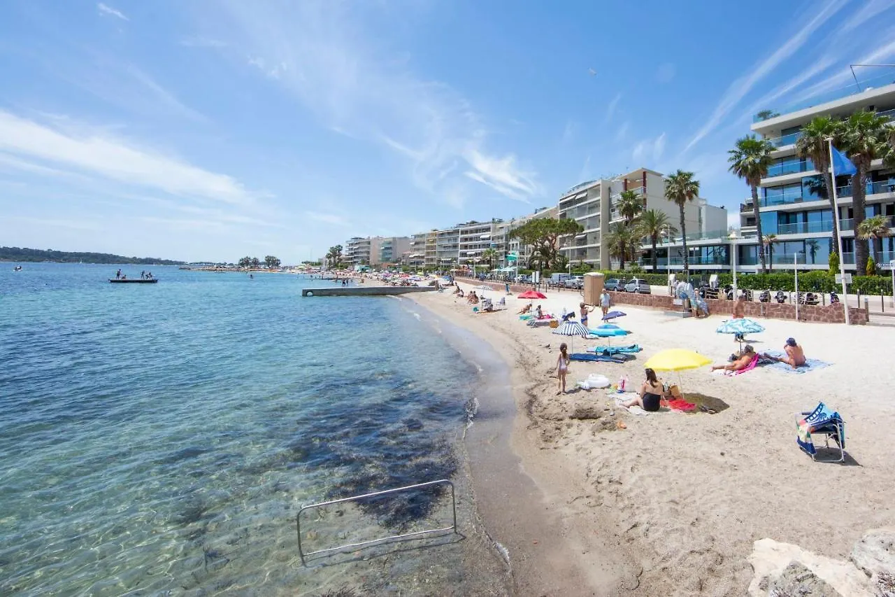 Apartment 2 Bedrooms2 Bathroomsdouble Terrace & Garden In Palm Beach Area Cannes